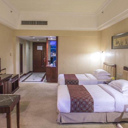 Phoenix Hotel Wuyi Jiangmen Luaran gambar