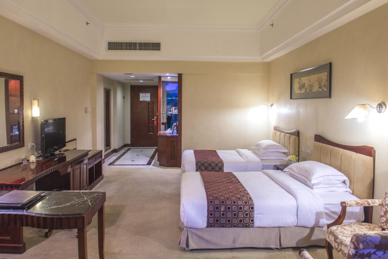 Phoenix Hotel Wuyi Jiangmen Luaran gambar