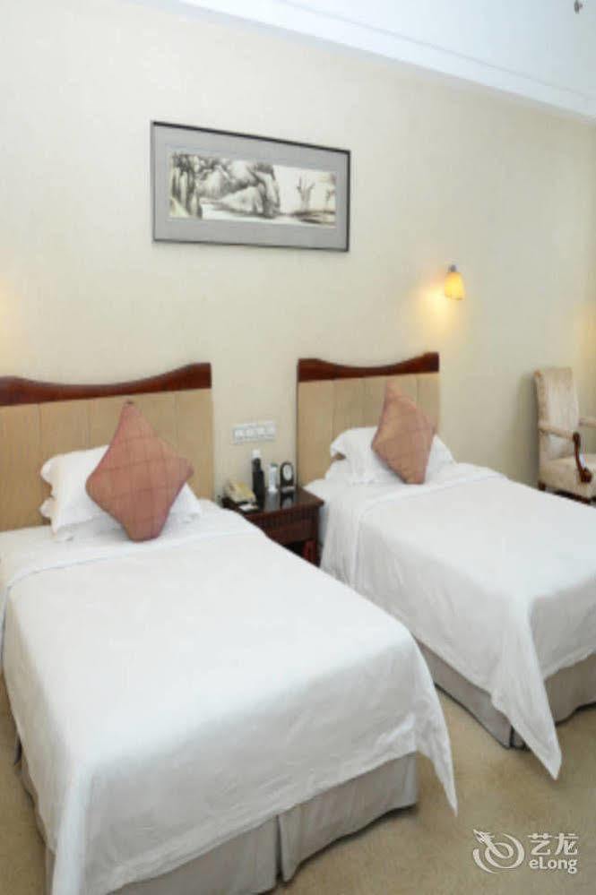 Phoenix Hotel Wuyi Jiangmen Luaran gambar