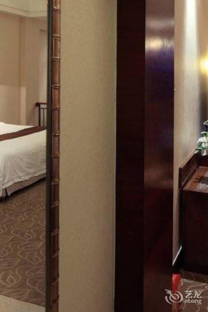 Phoenix Hotel Wuyi Jiangmen Luaran gambar
